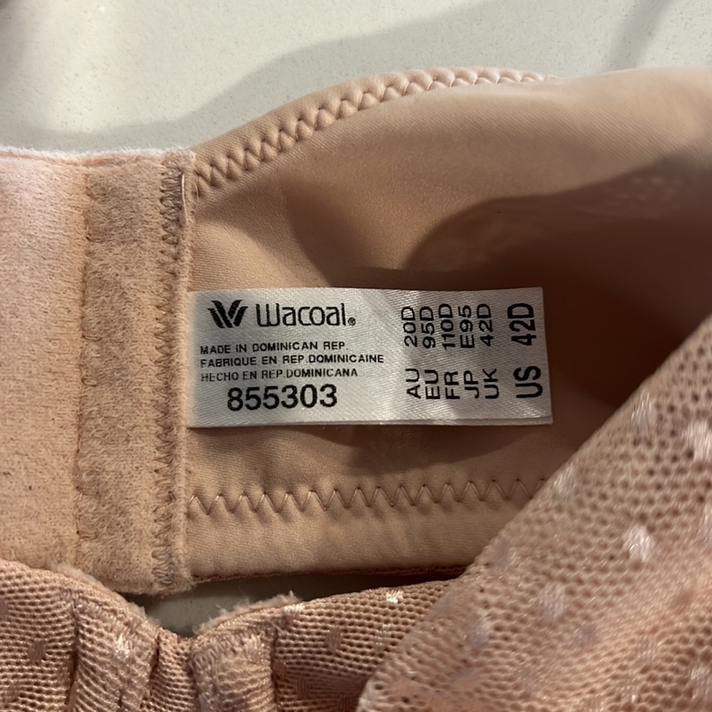 WACOAL STYLE 855303 ROSE DUST PINK /Nude color 
BACK APPEAL UNDERWIRE BRA 42 D - Picture 3 of 7